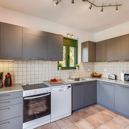 Nefeli By Vilă Hersonissos (Crete)